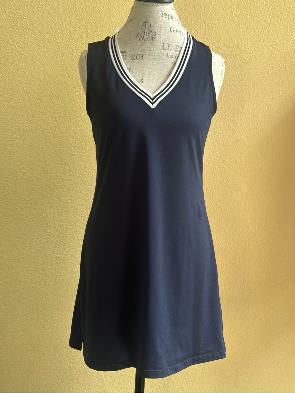 Tuckernuck Sport Navy “Suzanne” Tennis Dress Small Like New! - Picture 6 of 11
